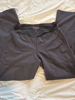 healing hands  purple label Yoga Stretch Scrub Pants in Gray extra small